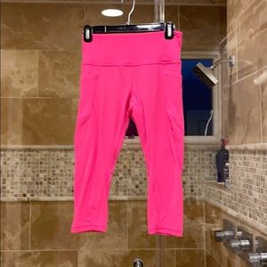 Athleta small petite hot pink crop pants